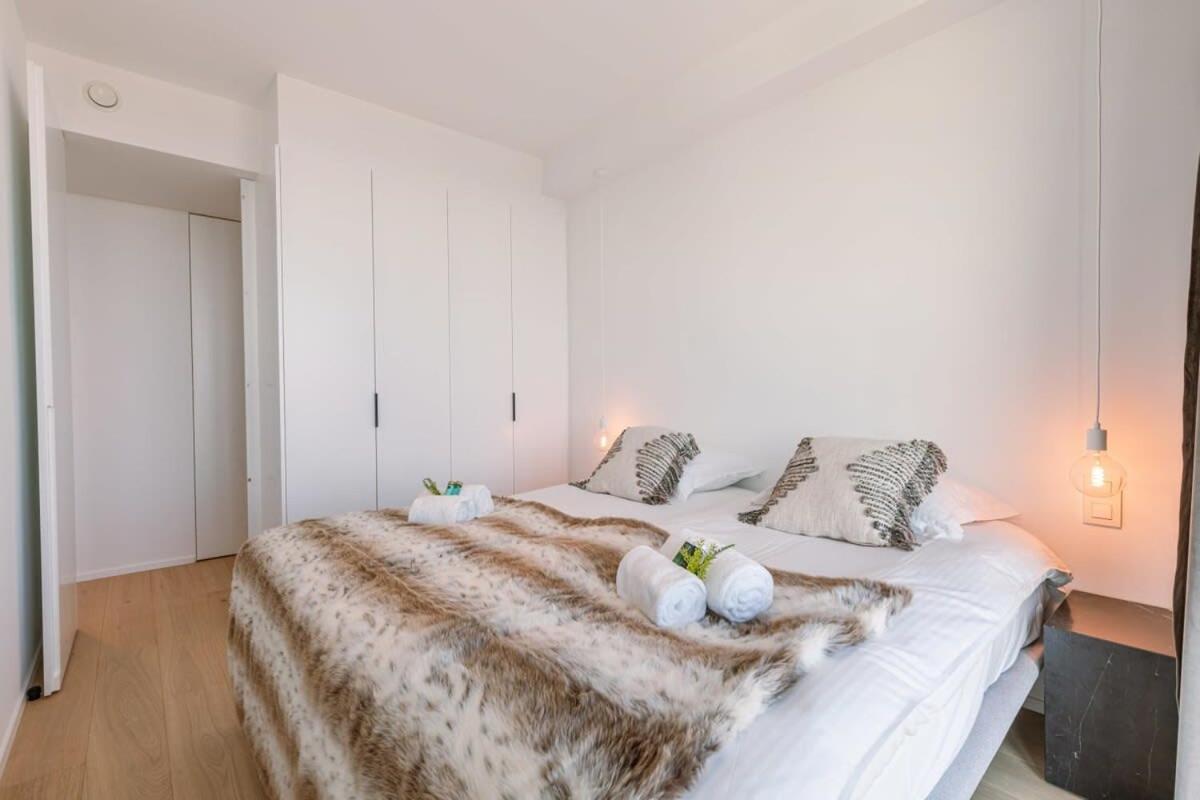 Huswell - Stunning Apartment With Breathtaking Views أوستيند المظهر الخارجي الصورة
