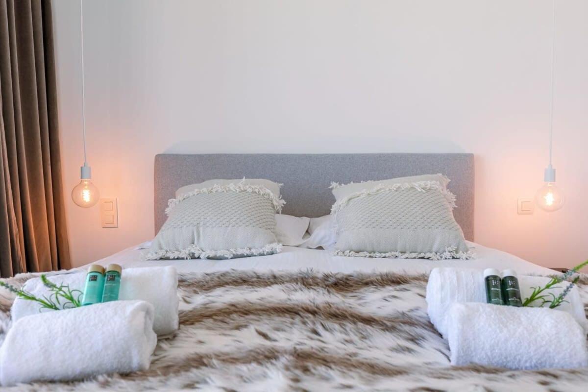Huswell - Stunning Apartment With Breathtaking Views أوستيند المظهر الخارجي الصورة